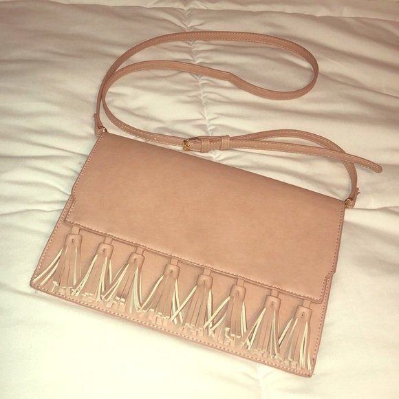 Blush fringe-animal print int- cross body clutch - Picture 1 of 7
